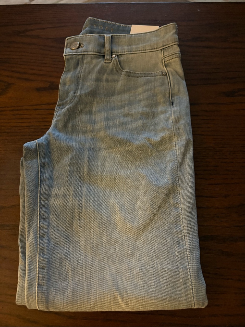 NWT White House Black MarkeWomen’s Light Blue Boyfriend Jeans ($200)